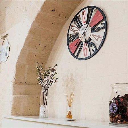 More Apartments The Castle باري المظهر الخارجي الصورة
