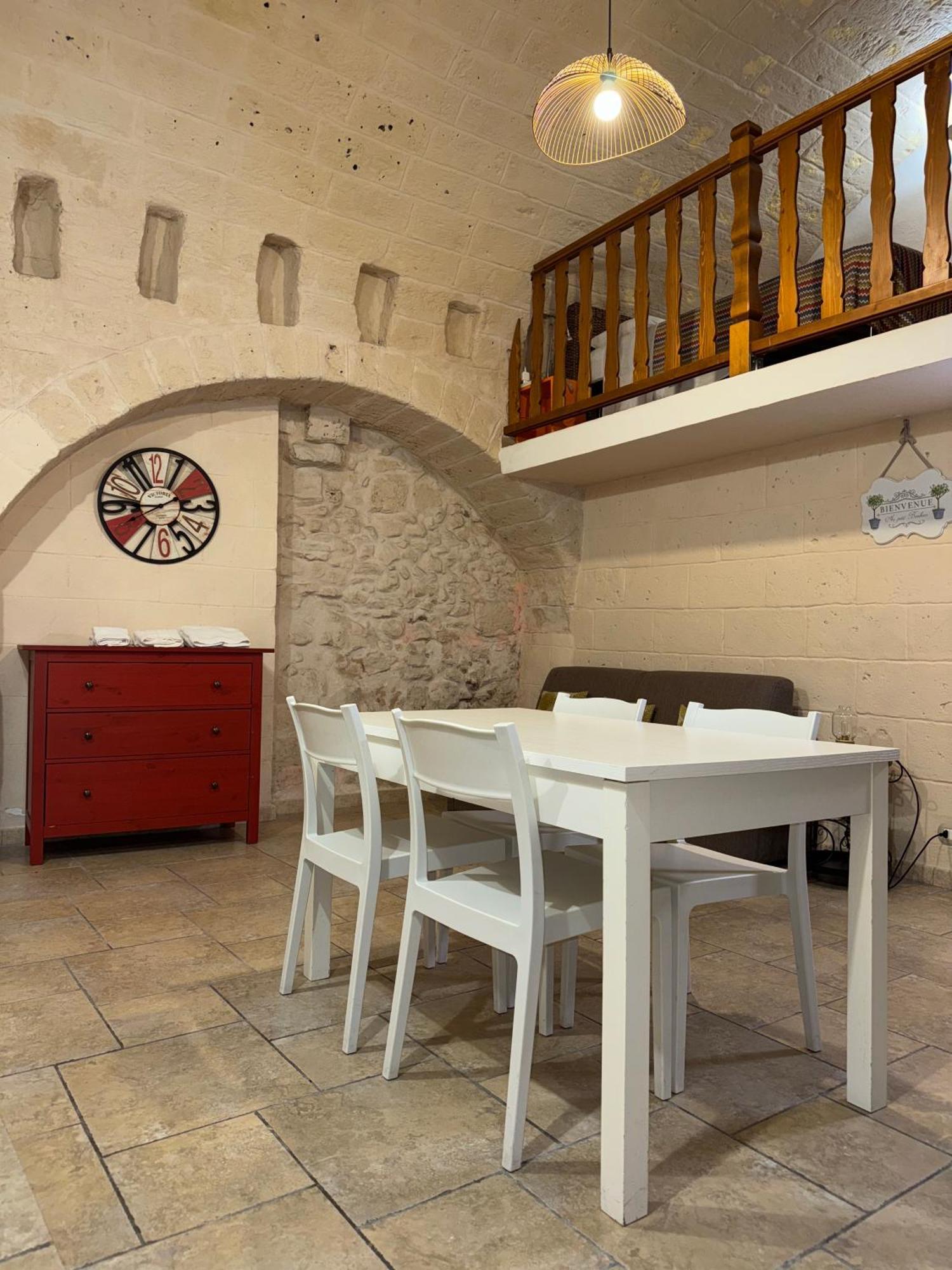 More Apartments The Castle باري المظهر الخارجي الصورة